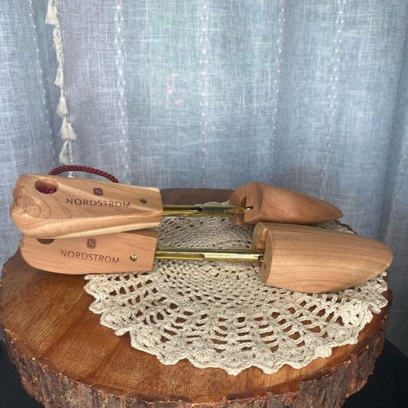 Nordstrom Wooden Shoe Trees - Picture 3 of 5